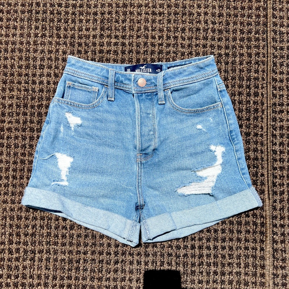 SOLD ON MERCARI x Hollister Ultra High Rise Mom Shorts